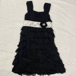 My Michelle Tiered Black White Kids Dress size 10 chiffon